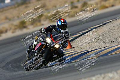 media/Jan-09-2022-SoCal Trackdays (Sun) [[2b1fec8404]]/Turn 11 (935am)/